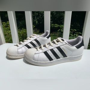 Adidas Superstar with Quick Laces